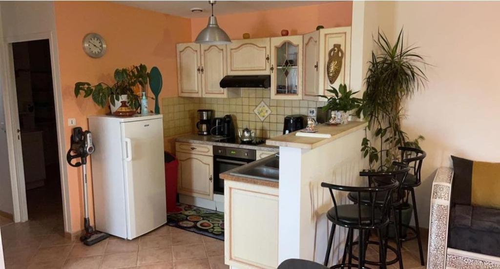 Charmante Maison Au Calme Sainte-Maure Ngoại thất bức ảnh