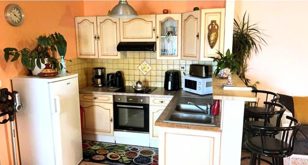 Charmante Maison Au Calme Sainte-Maure Ngoại thất bức ảnh